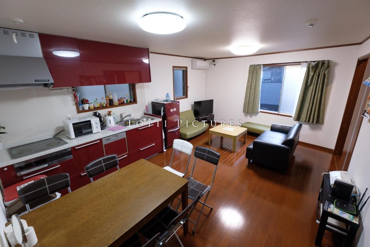 Tammy Hostel Villa Osaka Esterno foto