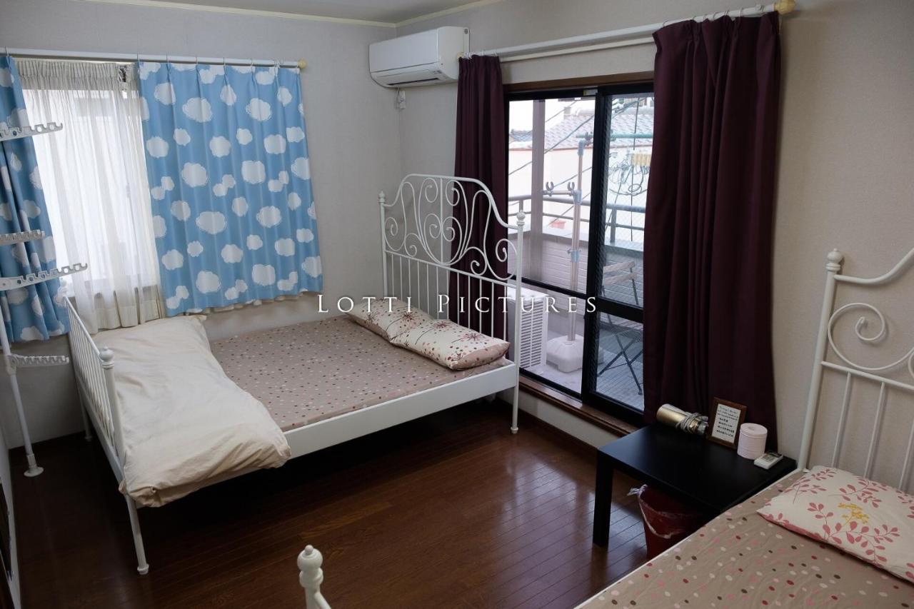 Tammy Hostel Villa Osaka Esterno foto